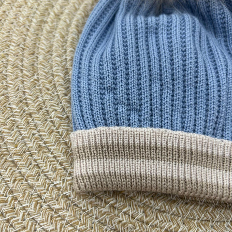 CAPPELO IN LANA CON POM PON IN VOLPE IN5271 CIELO MARLU 