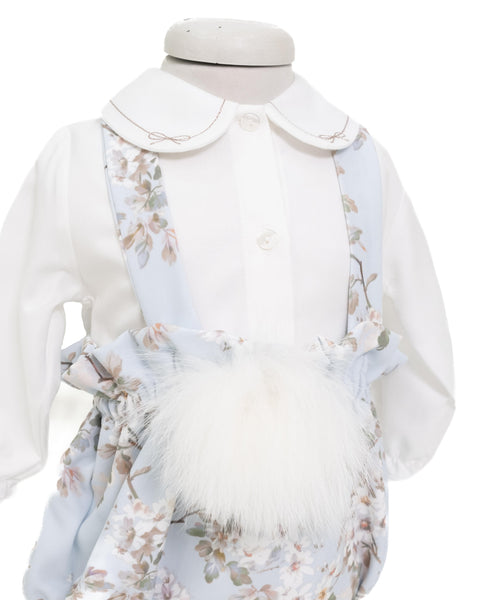 Salopette e camicia